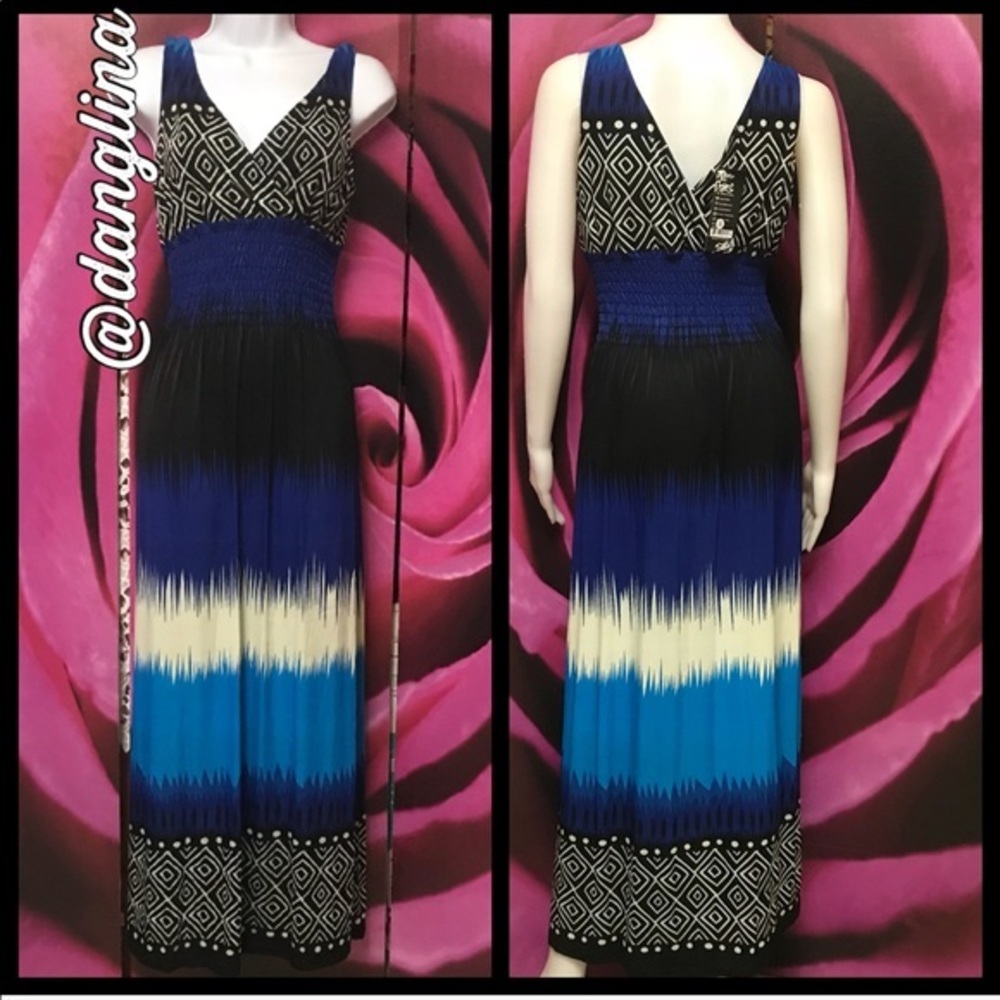 ❣️ Sale was 45$ down sizing ❣️ Abstract maxi dress
